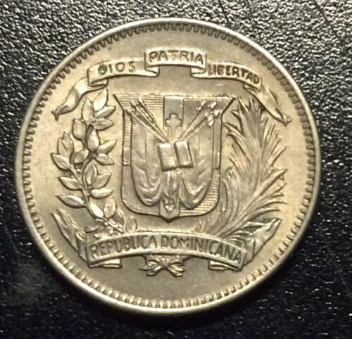 1967 Dominican Republic 10 Centavos 2 1/2 gramos coin As Shown - Fresh Stock Dated December 2025
