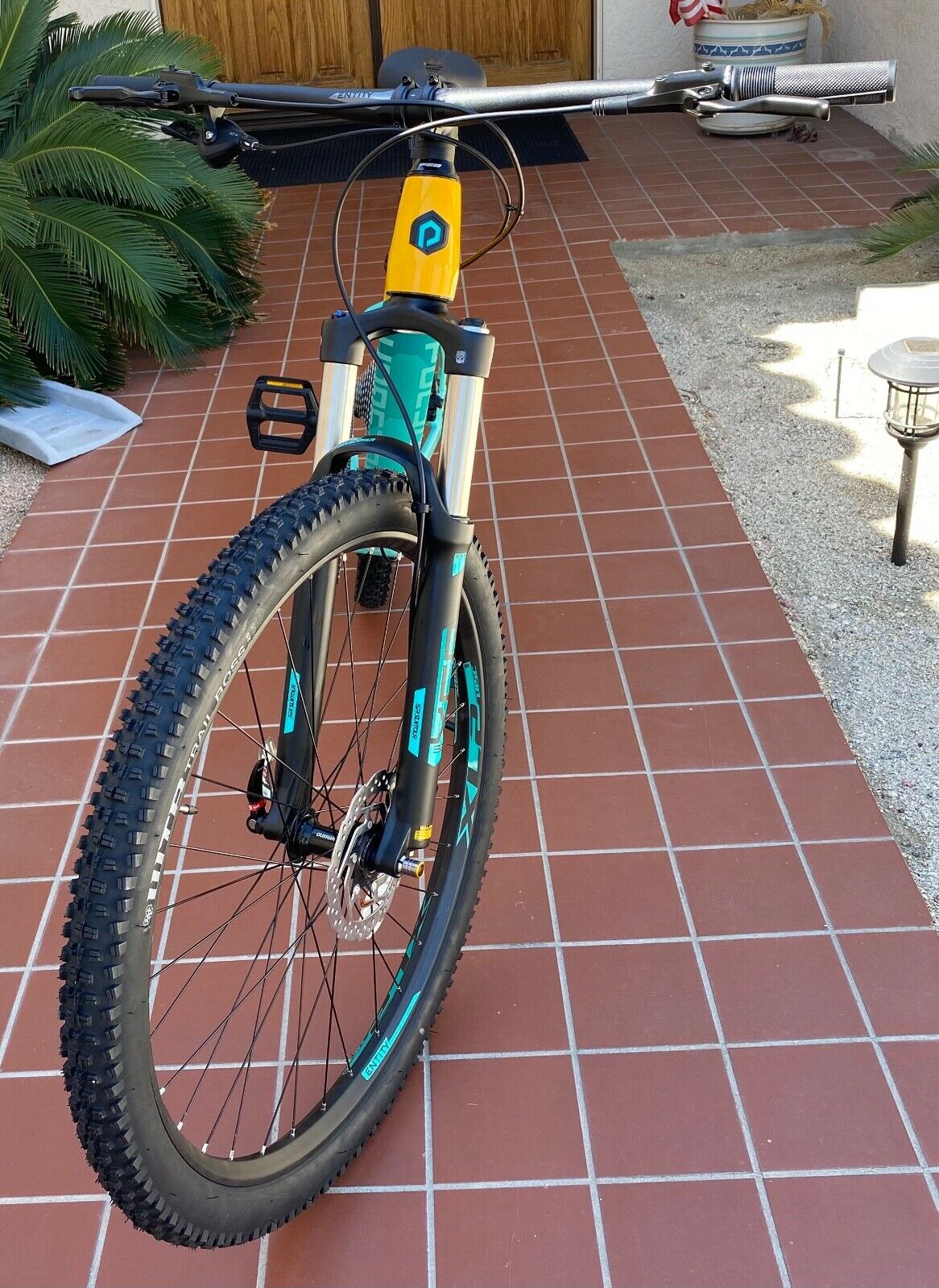 Mountain Bike Polygon Xtrada 7, Medium 1-12 speed Brand New 2021 Ready To Ride - Fresh Stock Dated December 2025