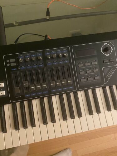 CME UF6 Vintage Midi Keyboard Controller - Fresh Stock Dated December 2025