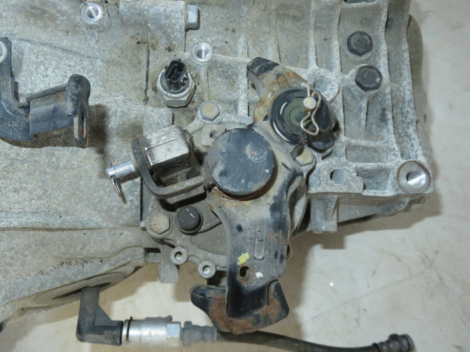 15-17 Hyundai Veloster Turbo Manual Transmission 6 Speed MT 98k 2015-2017 - Fresh Stock Dated December 2025