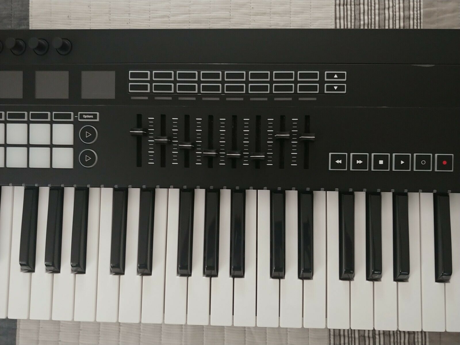 Novation 61sl mkiii Midi Keyboard with Aftertouch - USED - Fresh Stock Dated December 2025