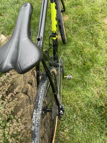 Fuji Cross 2.0 LE Series Gravel Cyclocross Road Bike 58 cm - Fresh Stock Dated December 2025