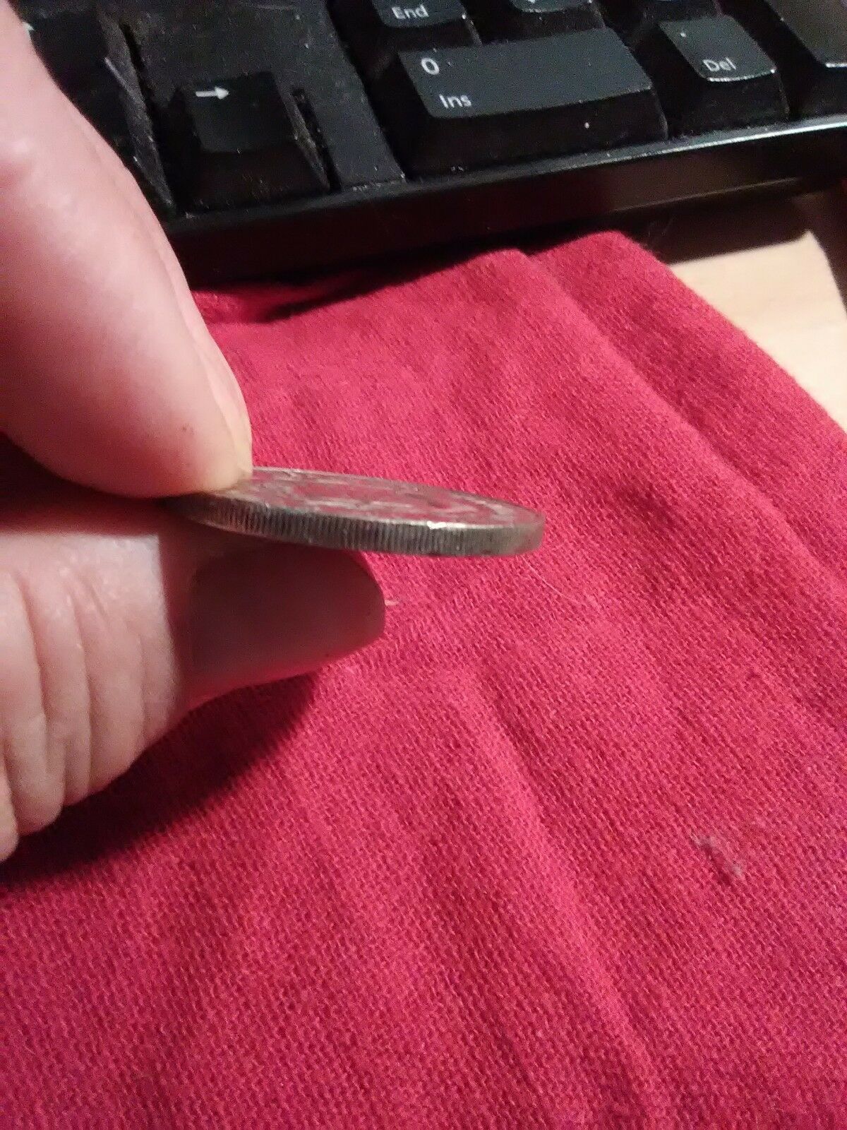 1986 medio peso (1/2 $)  republica dominicana Humanitarian Edition - Fresh Stock Dated December 2025