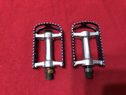USED BLUE DIAMOND BACK 9/16 MKS BM 10 PEDALS OLD SCHOOL BMX - Fresh Stock Dated December 2025