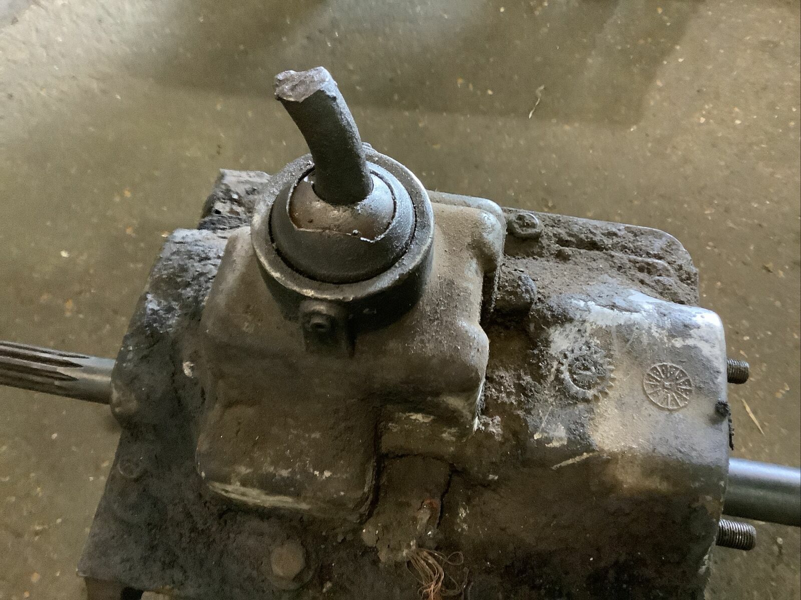 1980-1987 FORD BRONCO F-SERIES COMPLETE 4X4 NP435 MANUAL TRANSMISSION E0TA-DB - Fresh Stock Dated January 2026