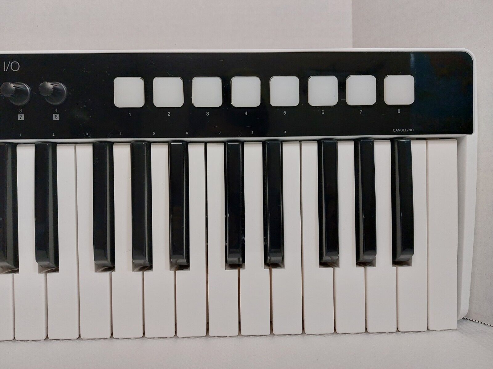 IK Multimedia iRig Keys I/O 49, Keyboard USB for use w/Computer, iPhone or iPad - Fresh Stock Dated December 2025