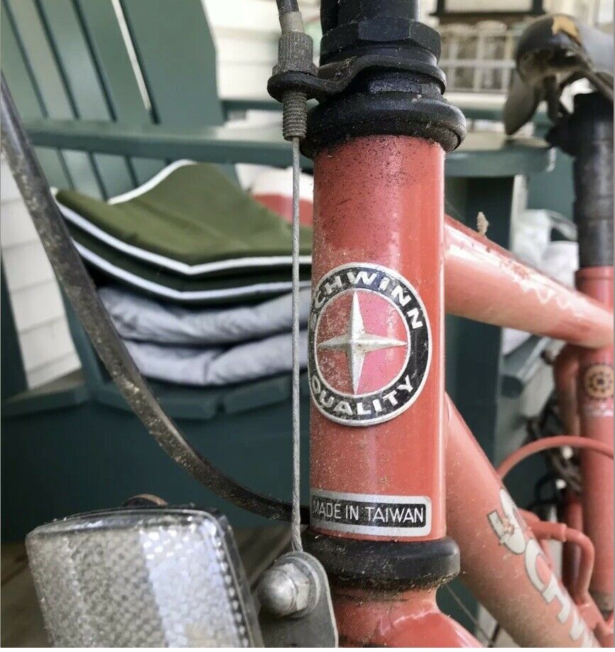 SCHWINN CHILD MOUNTAIN BIKE - Fresh Stock Dated January 2026