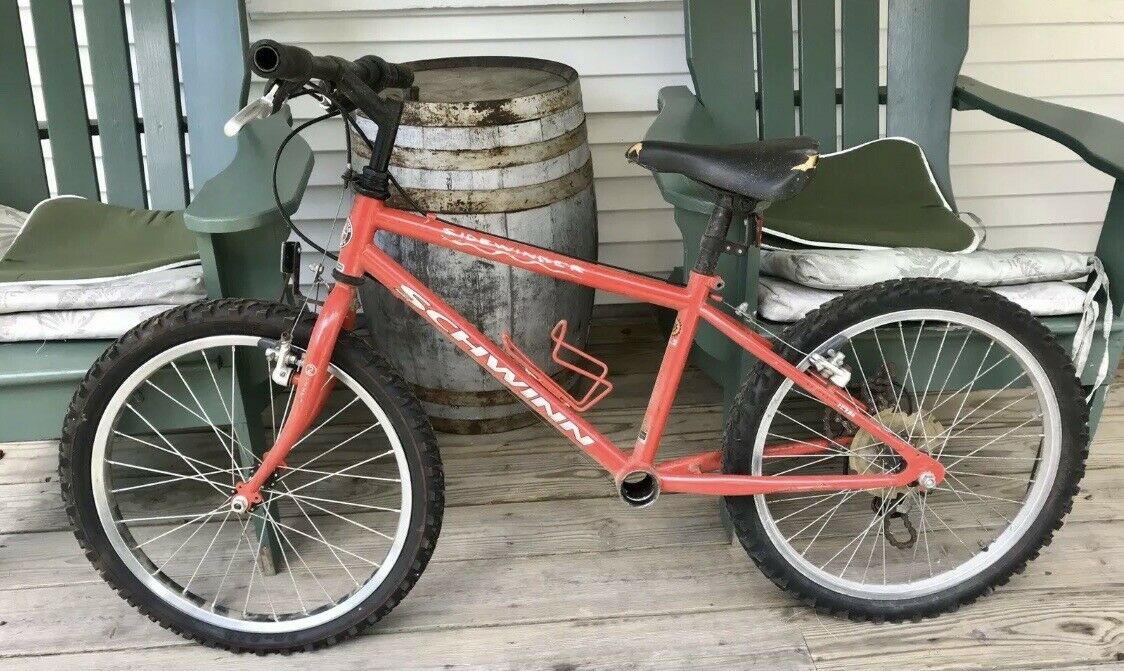 SCHWINN CHILD MOUNTAIN BIKE - Fresh Stock Dated January 2026