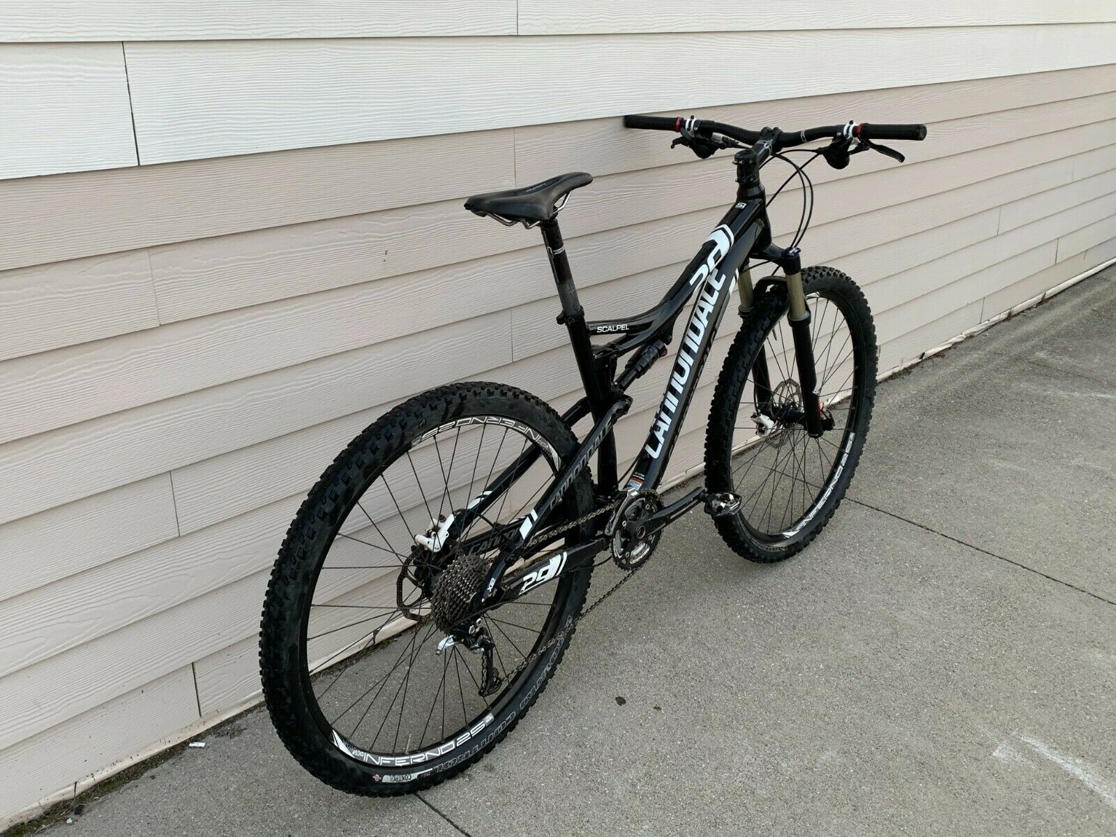 Cannondale scalpel 29er Large mountain bike (FULL SUSPENSION, SIZE L) - Fresh Stock Dated December 2025