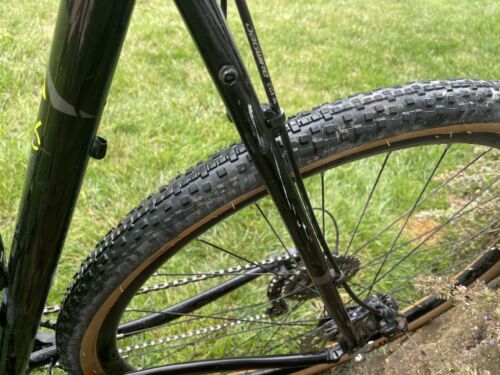 Fuji Cross 2.0 LE Series Gravel Cyclocross Road Bike 58 cm - Fresh Stock Dated December 2025