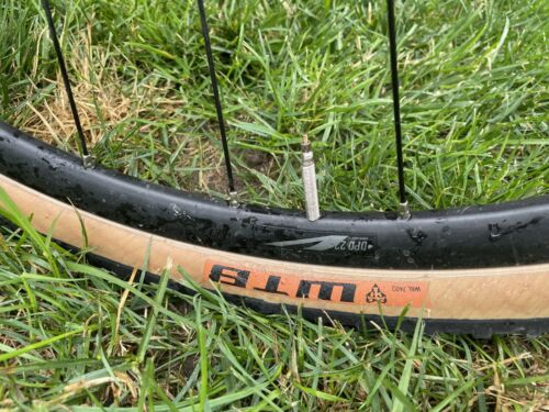 Fuji Cross 2.0 LE Series Gravel Cyclocross Road Bike 58 cm - Fresh Stock Dated December 2025