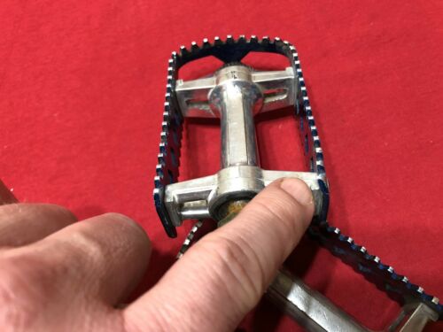 USED BLUE DIAMOND BACK 9/16 MKS BM 10 PEDALS OLD SCHOOL BMX - Fresh Stock Dated December 2025