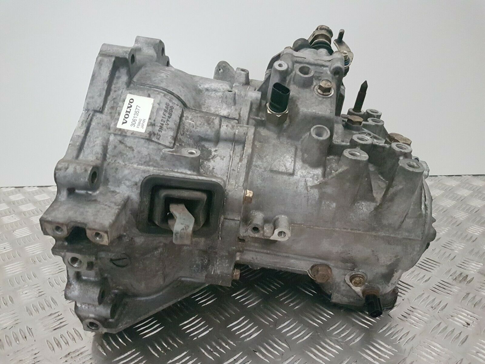 VOLVO V40 1.9DIESEL 1999 MANUAL GEARBOX OEM  KF5M421F8A6  /  30613577 /  F5M42 - Fresh Stock Dated December 2025