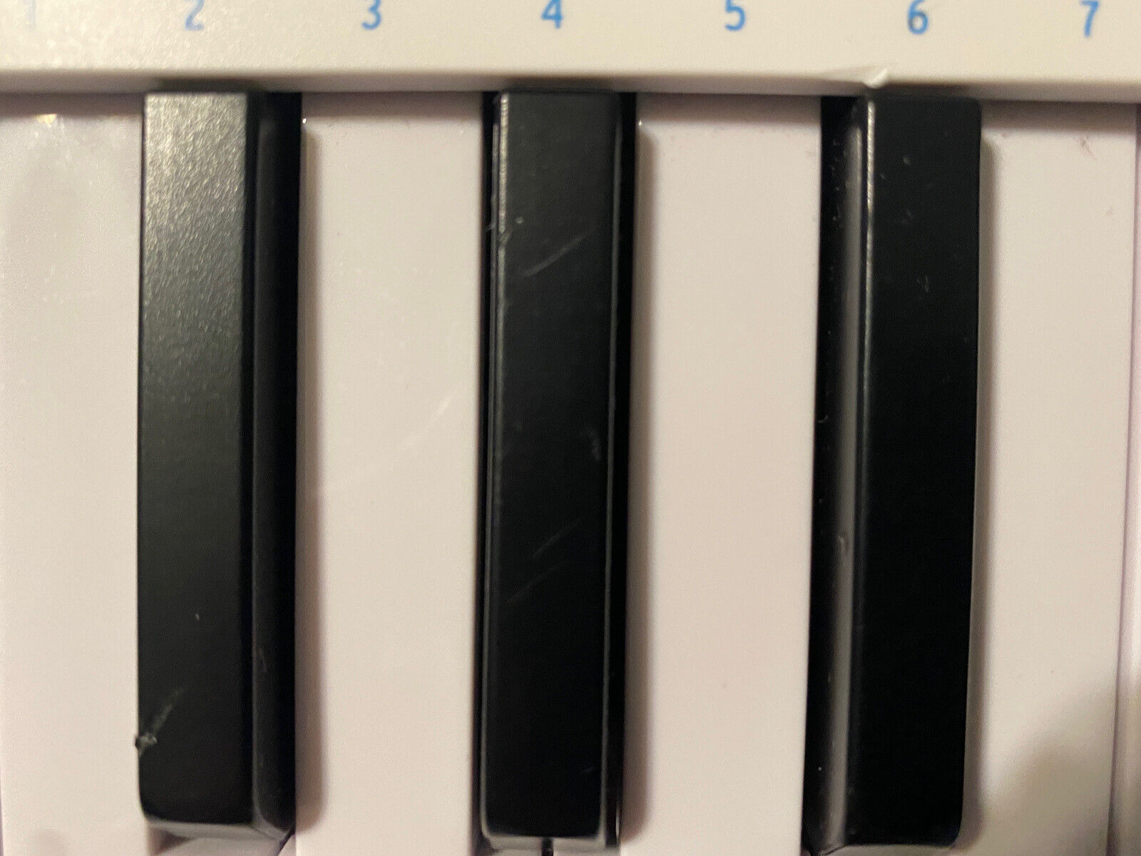 Arturia MiniLab MKII 25 Slim Keyboard Controller - Used - Works Great - Fresh Stock Dated December 2025