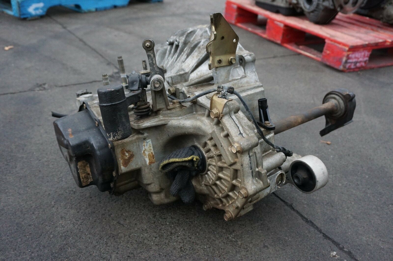 JDM 2002-2005 Mazda 6 Transmission Manual 5 Speed L3 2.3L L3-VE L3-DE + Clutch - Fresh Stock Dated December 2025