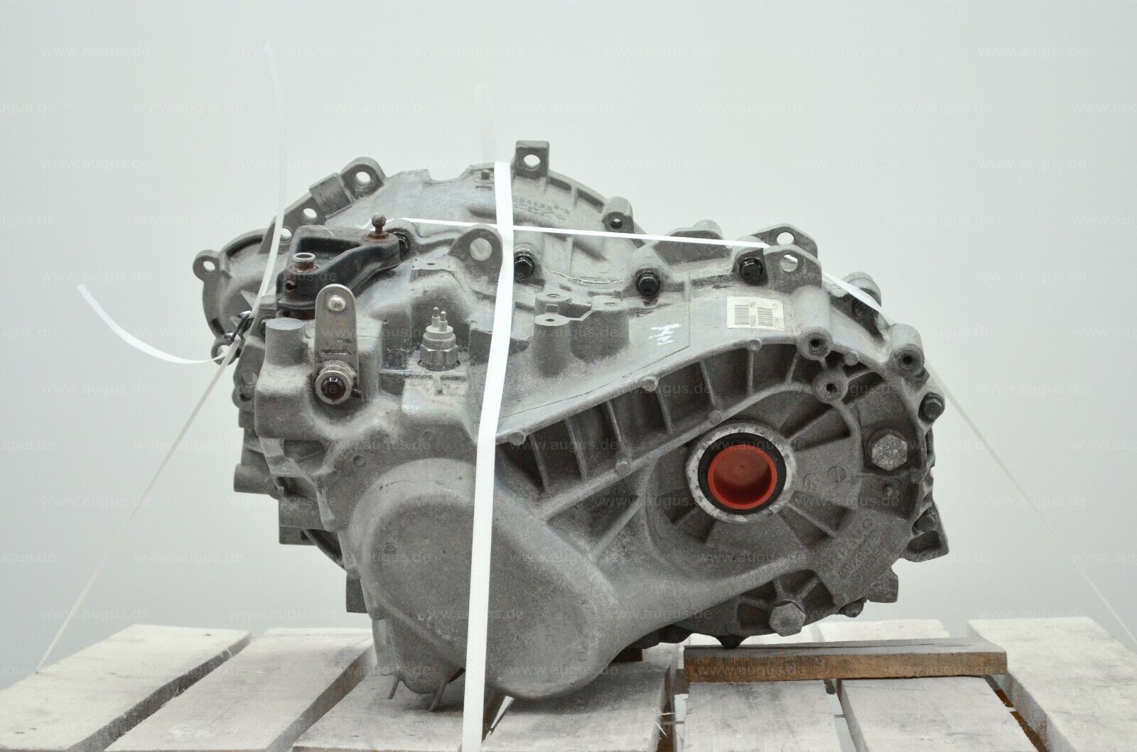 Volvo Manual Transmission M56 36050414 2002 24.731 Km - Fresh Stock Dated December 2025