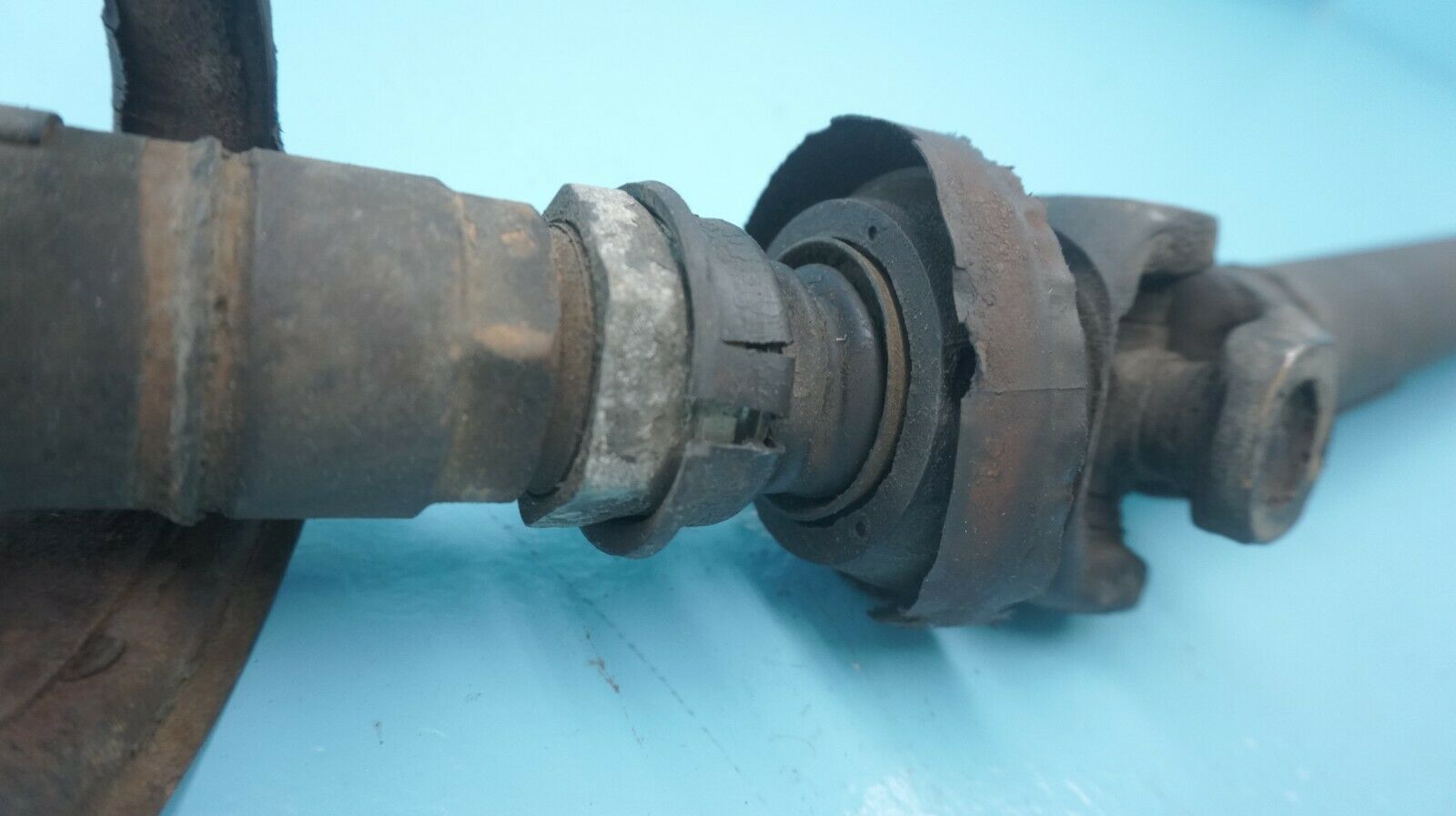 1972 MERCEDES  350SL  R107  V8  3.5L EURO  ,  MANUAL TRANSMISSION DRIVE SHAFT - Fresh Stock Dated December 2025