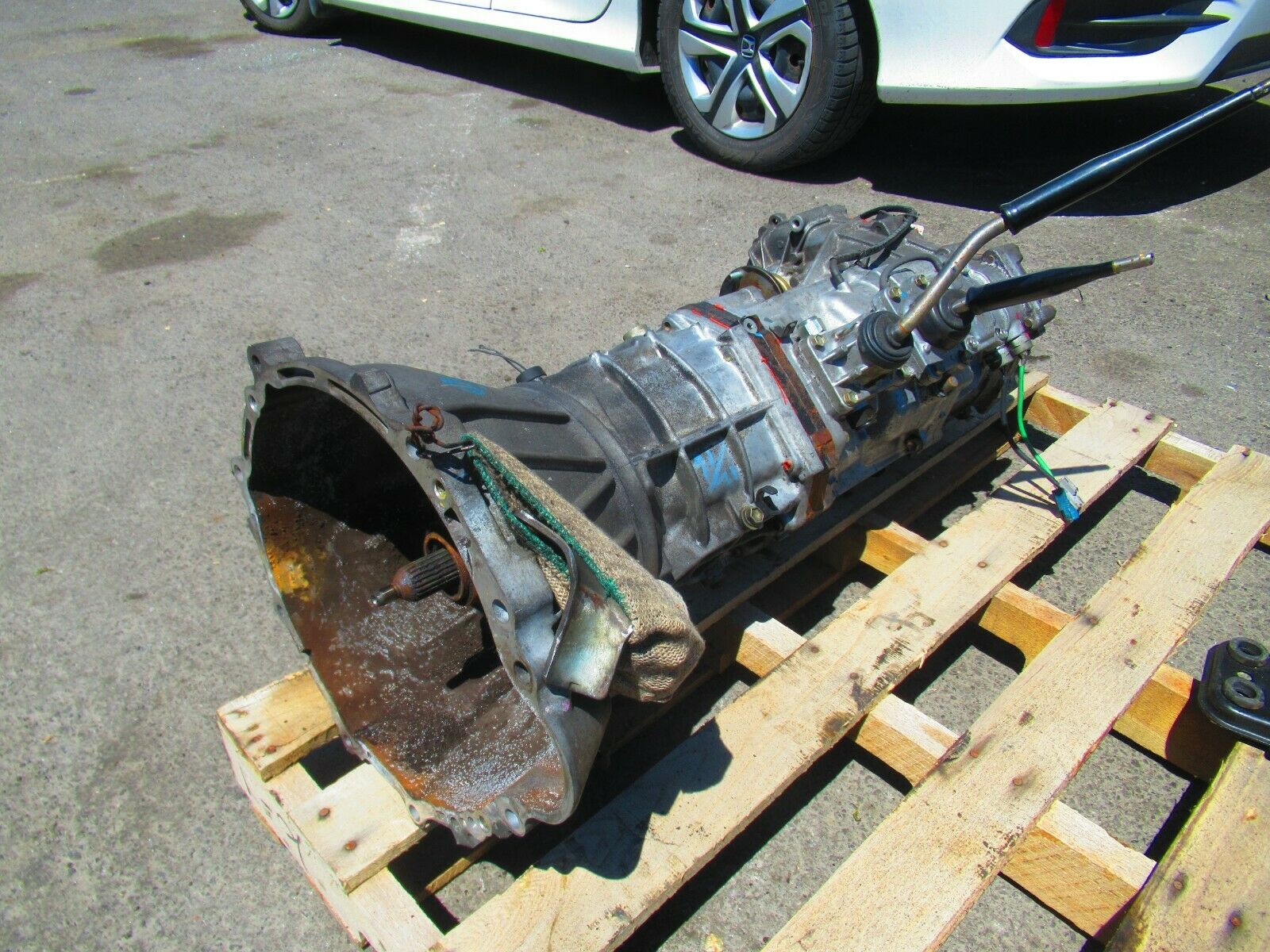 TOYOTA TACOMA HILUX SURF 2.4L DIESEL 2L-TE 2L 4X4 GEARBOX TRANSMISSION 2LTE 2L - Fresh Stock Dated December 2025