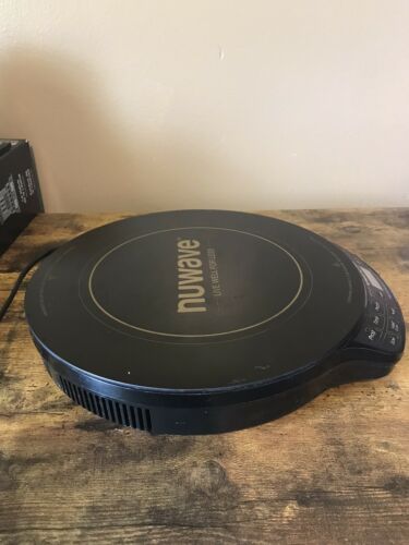 NuWave 30211 Induction Cooktop GOLD - Fresh Stock Dated February 2026