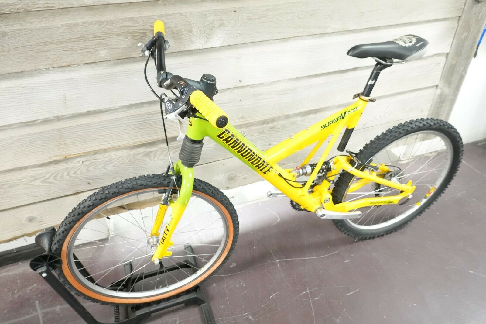 Cannondale Super V 700 Frame 19.5