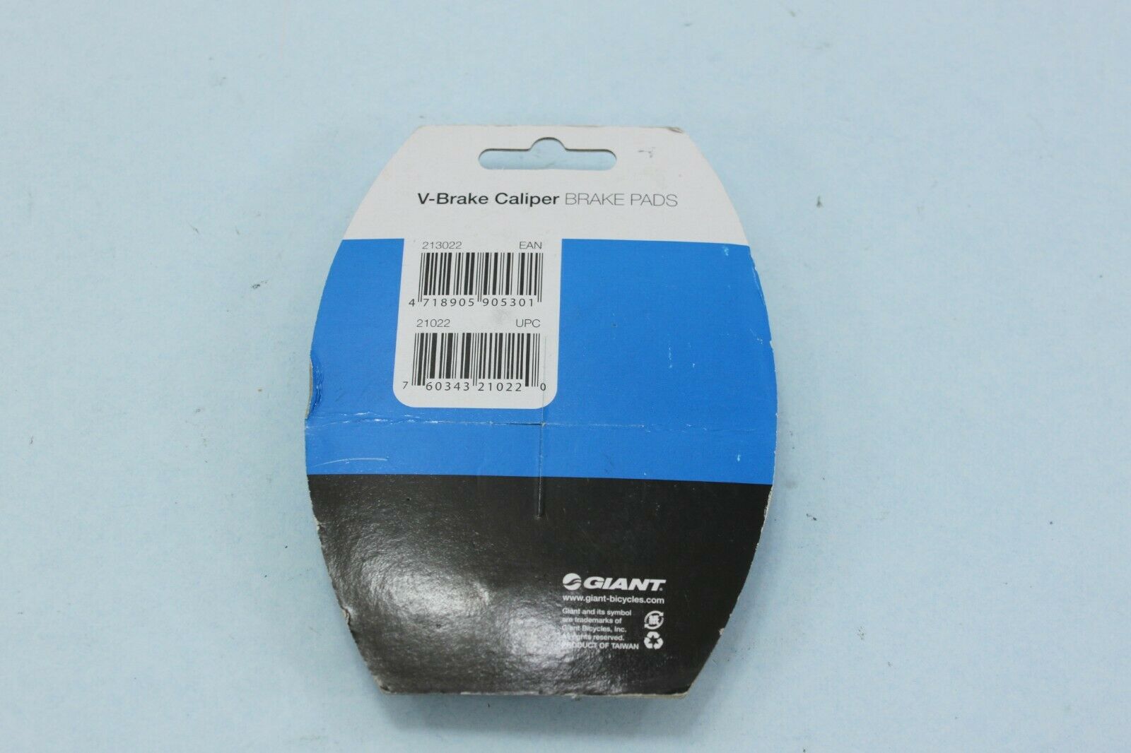 Giant V-Brake Caliper Brake Pads Black - Fresh Stock Dated December 2025