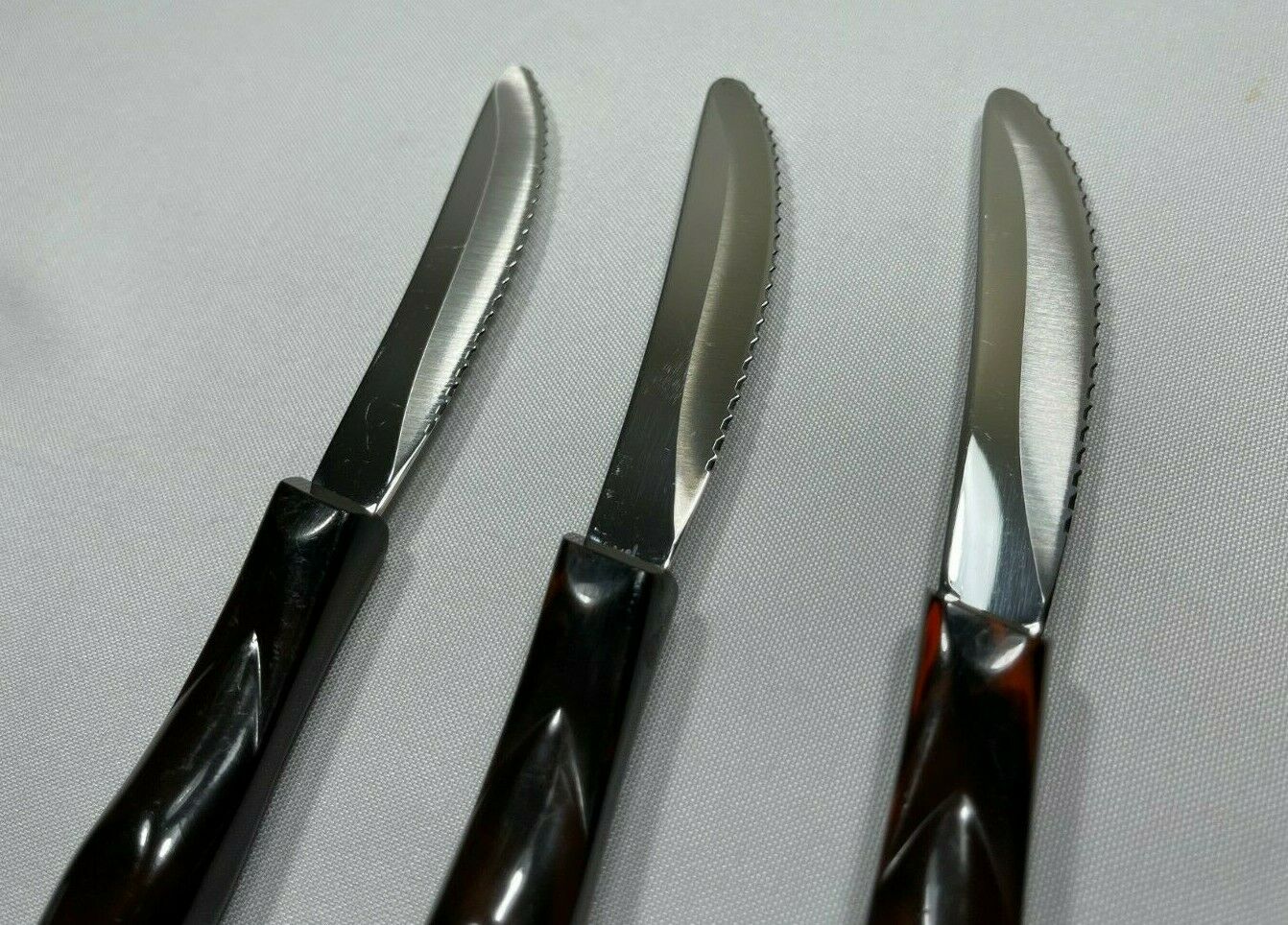VTG Cutco Table Steak Knives set of 3 #1759 D82 Dark Brown Orange Marbling - Fresh Stock Dated January 2026