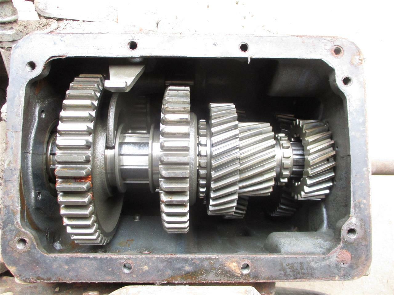 Clark 207VO-1 5 Spd OD GMC Chevy Truck Transmission 2241891 228 235 261 270 302 - Fresh Stock Dated December 2025