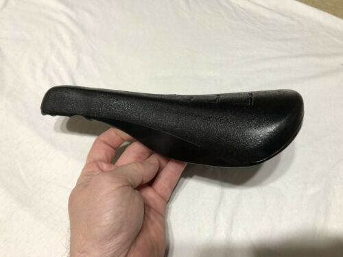 REALLY NICE BLACK VISCOUNT 2188 SEAT OLD SCHOOL BMX - Fresh Stock Dated December 2025