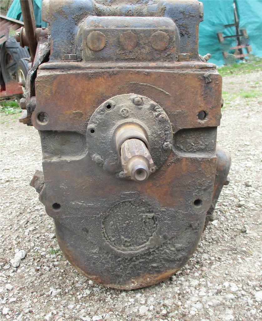 Clark 207VO-1 5 Spd OD GMC Chevy Truck Transmission 2241891 228 235 261 270 302 - Fresh Stock Dated December 2025