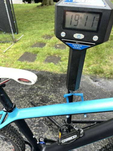 Small 15.5” Carbon hard tail Mountain Bike Sub 20 Weight weenie XT King Stans - Fresh Stock Dated December 2025