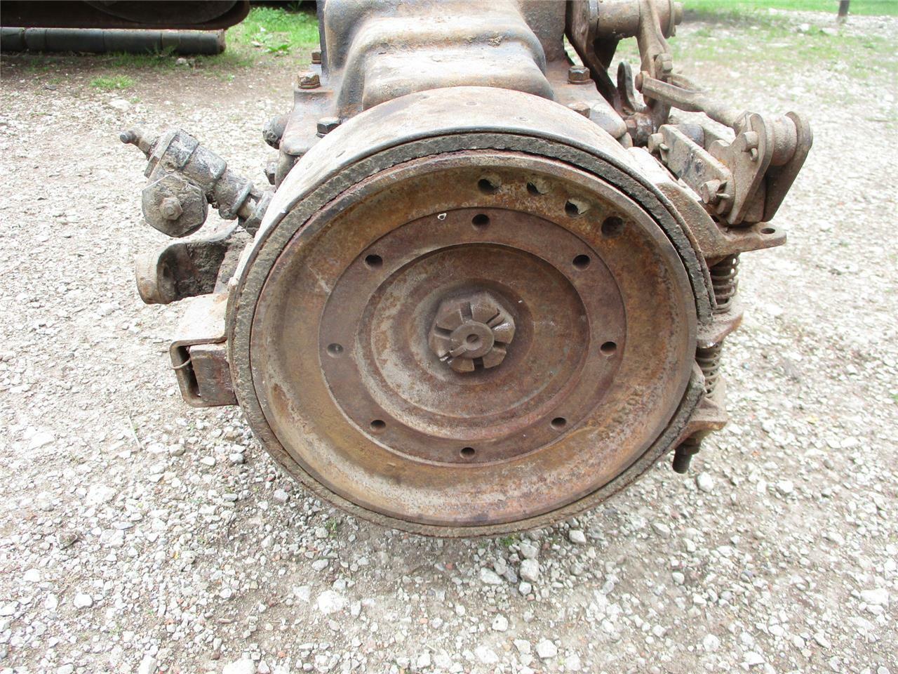 Clark 207VO-1 5 Spd OD GMC Chevy Truck Transmission 2241891 228 235 261 270 302 - Fresh Stock Dated December 2025