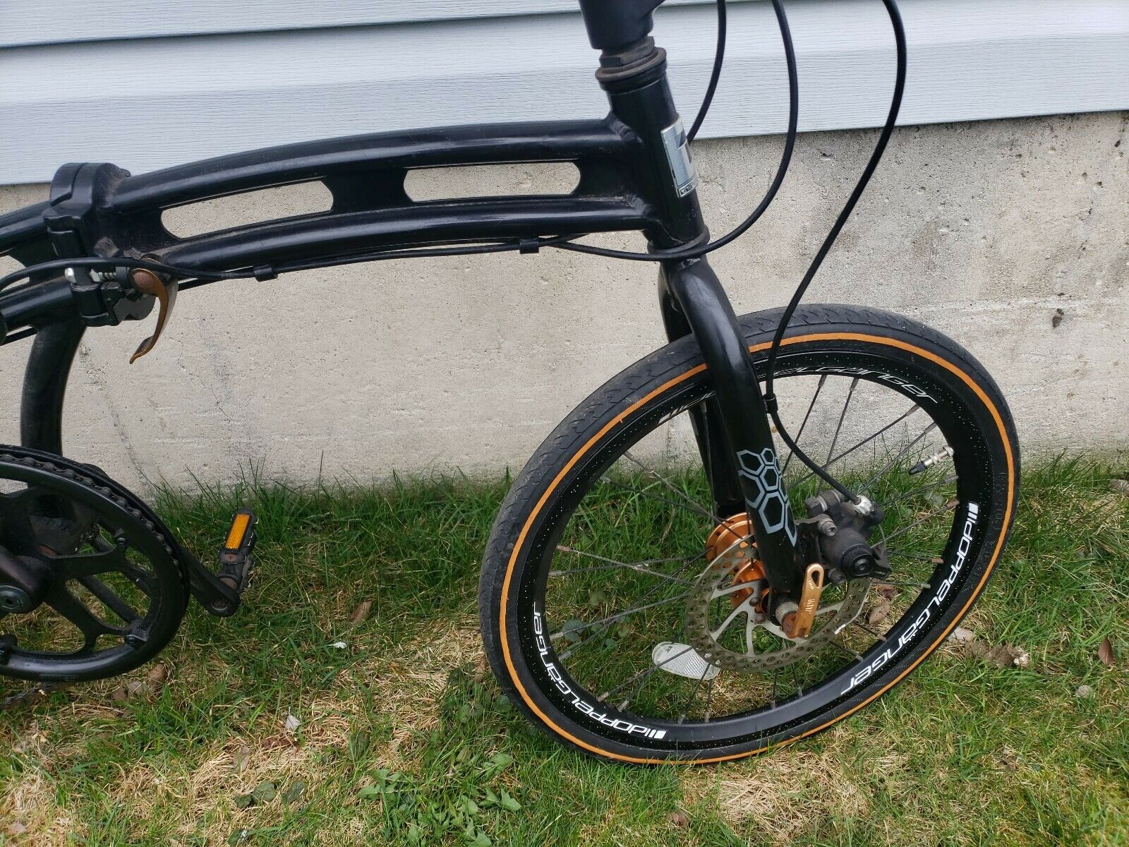 DOPPEL GANGER folding commuter bike, Folding Bike, Travel Bike LOCAL PICKUP ONLY - Fresh Stock Dated December 2025