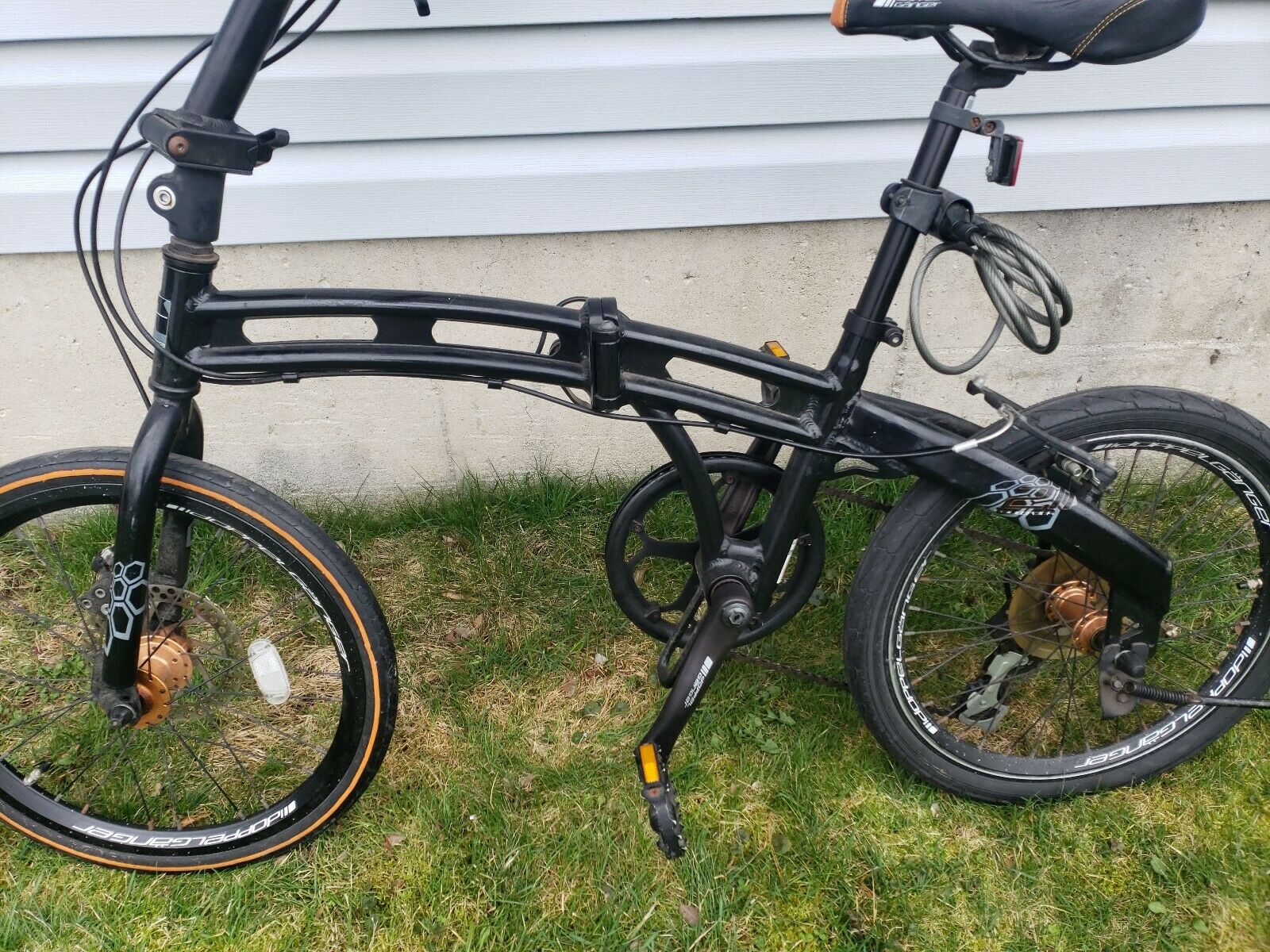 DOPPEL GANGER folding commuter bike, Folding Bike, Travel Bike LOCAL PICKUP ONLY - Fresh Stock Dated December 2025