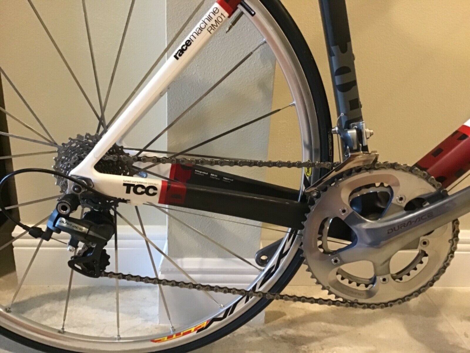 BMC RaceMachine RM01, 57cm, Excellent Condition, Full Dura-Ace - Fresh Stock Dated January 2026