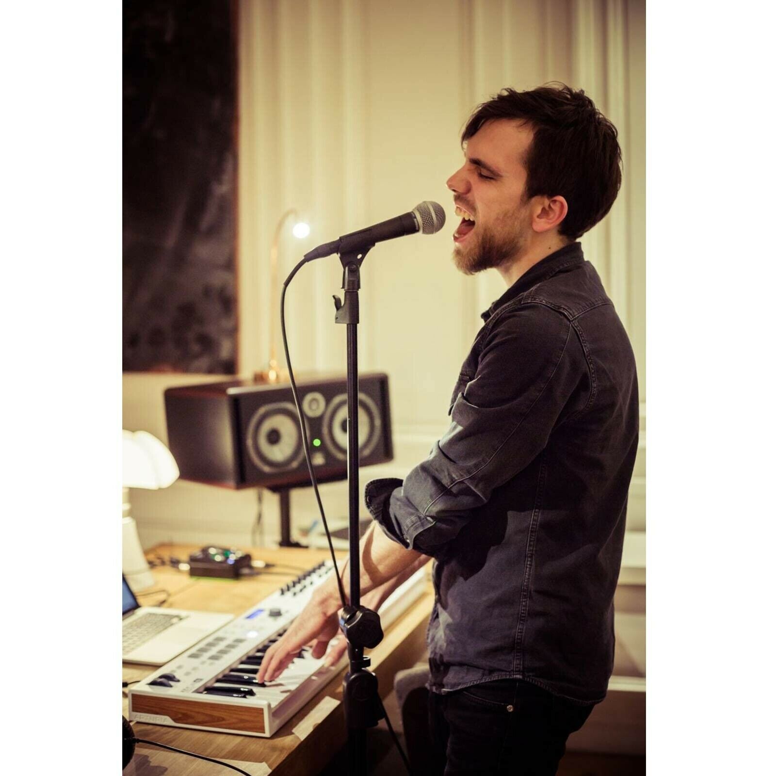 Arturia Keylab Essential 61 61-key USB MIDI Keyboard Controller w Ableton Lite - Fresh Stock Dated December 2025