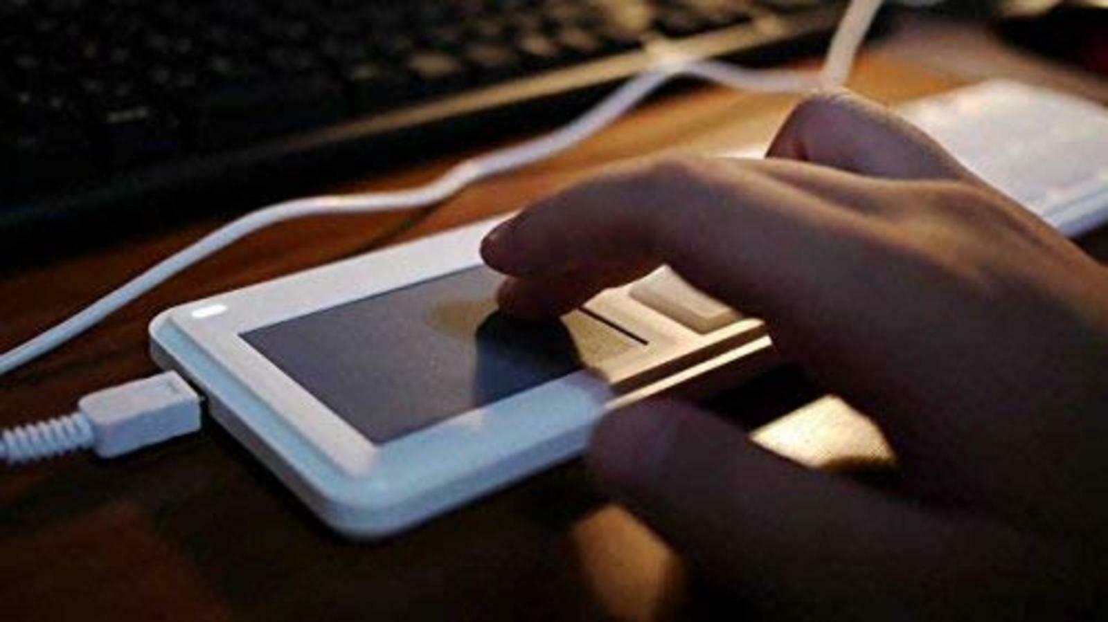 KORG USB MIDI Controller nanoPAD2 White New in Box F/S w/Tracking# Japan New - Fresh Stock Dated December 2025