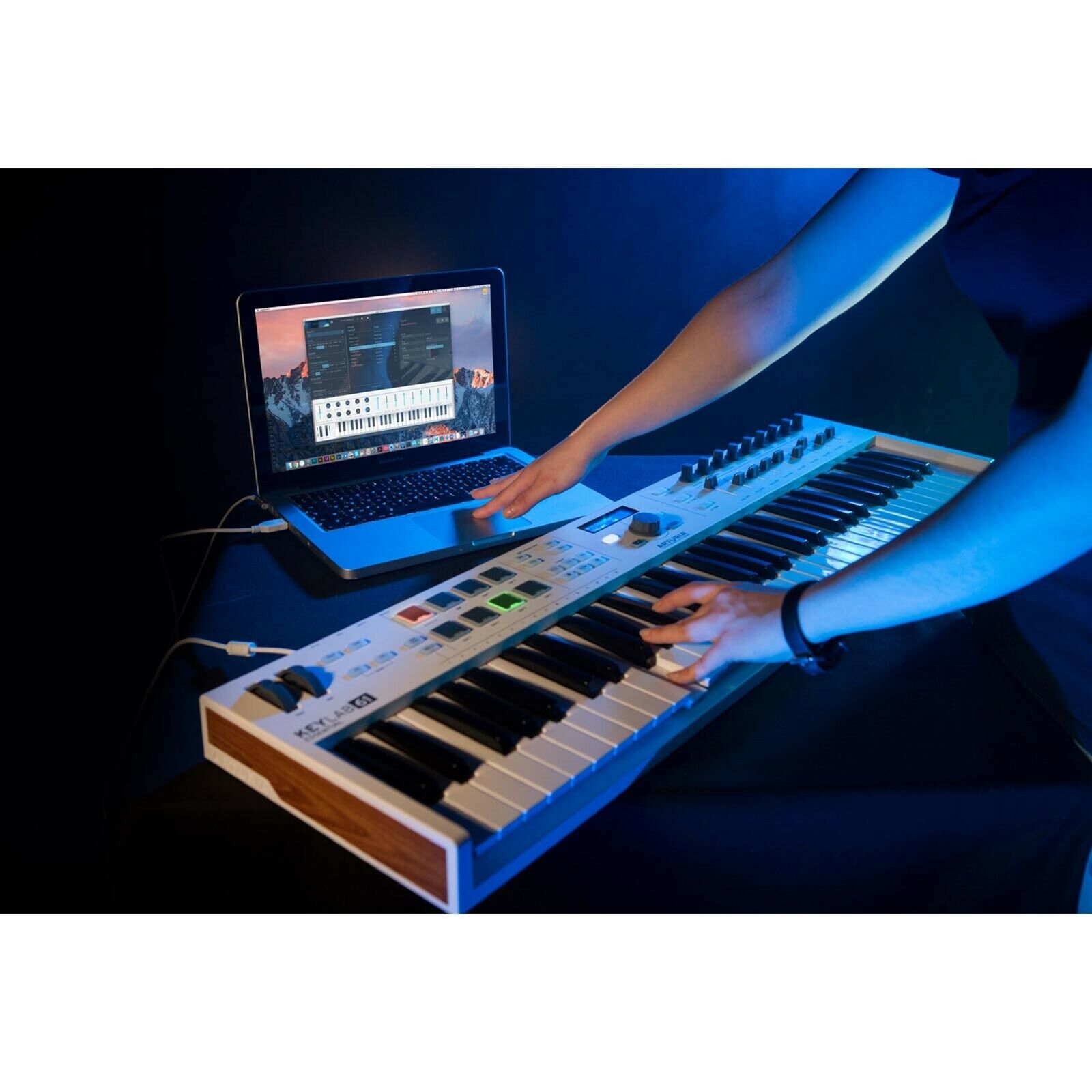 Arturia Keylab Essential 61 61-key USB MIDI Keyboard Controller w Ableton Lite - Fresh Stock Dated December 2025