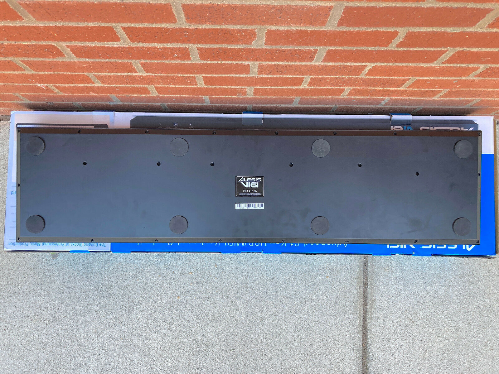 Alesis VI61 61-key Keyboard Controller USB Midi - Fresh Stock Dated December 2025