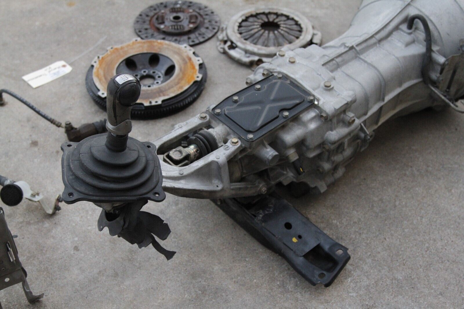 03-04 INFINITI G35 VQ35DE V6 3.5L 6 SPEED MT MANUAL TRANSMISSION KIT OEM - Fresh Stock Dated January 2026