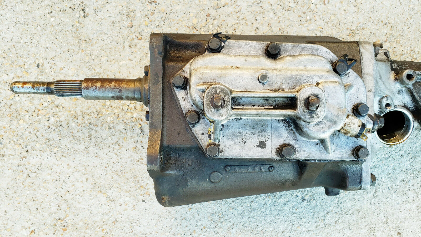 mopar E-body A230 transmission 32-spline cuda challenger deputy 3-speed 340 383 - Fresh Stock Dated December 2025