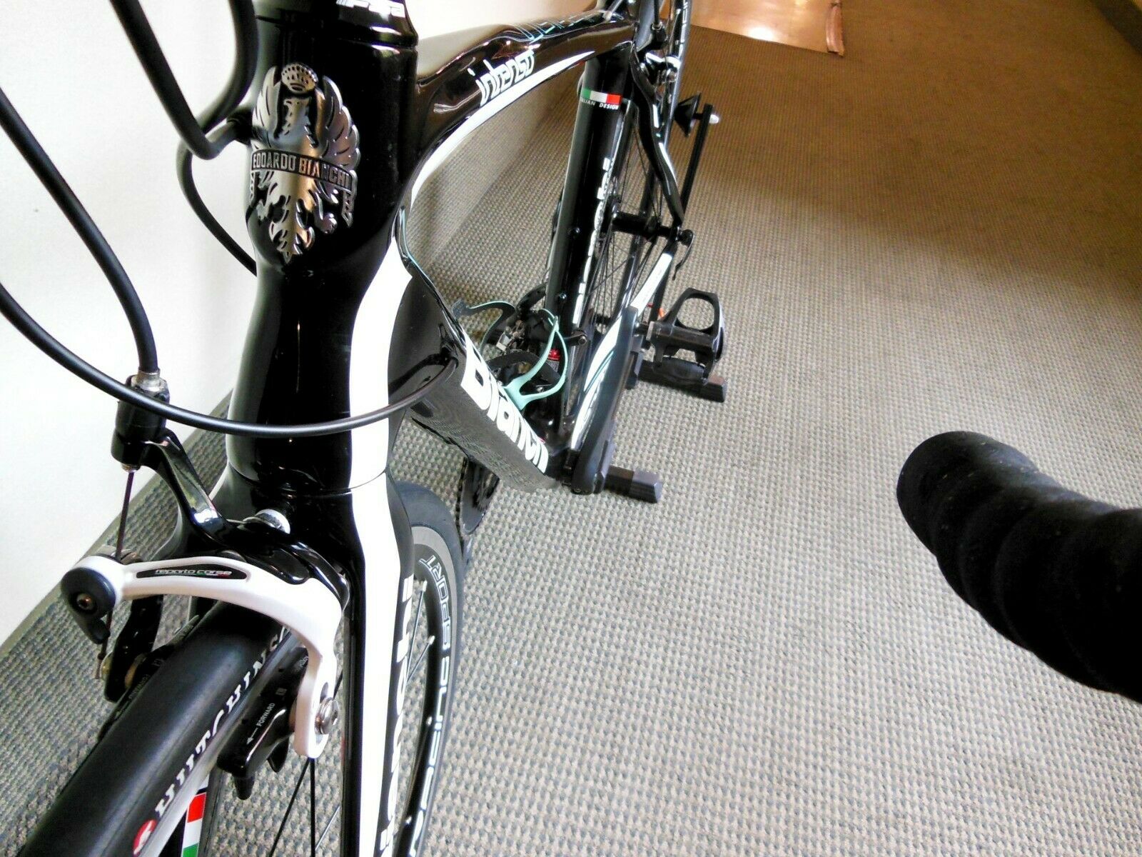 BIANCHI INTENSO BIKE CARBON FIBER MEDIUM FOR RIDERS UP TO 5' 8 FEET HIGH - Fresh Stock Dated December 2025