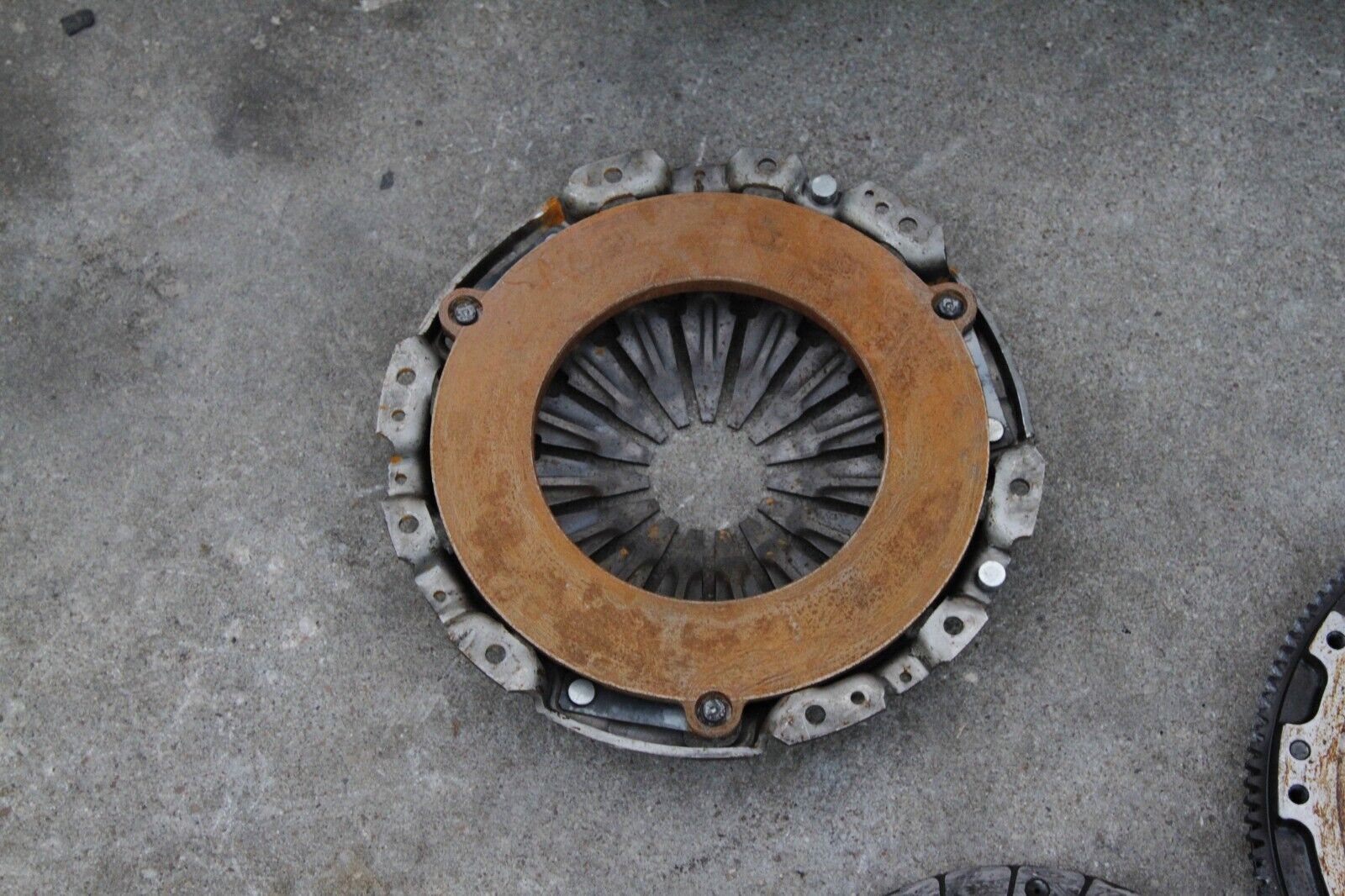 03-04 INFINITI G35 VQ35DE V6 3.5L 6 SPEED MT MANUAL TRANSMISSION KIT OEM - Fresh Stock Dated January 2026