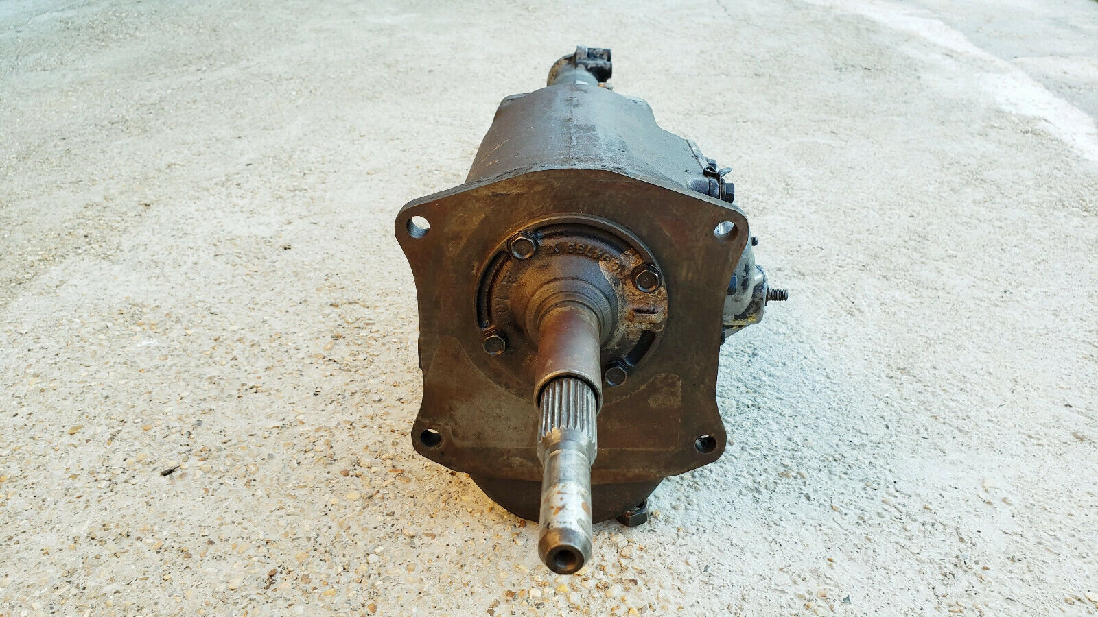 mopar E-body A230 transmission 32-spline cuda challenger deputy 3-speed 340 383 - Fresh Stock Dated December 2025