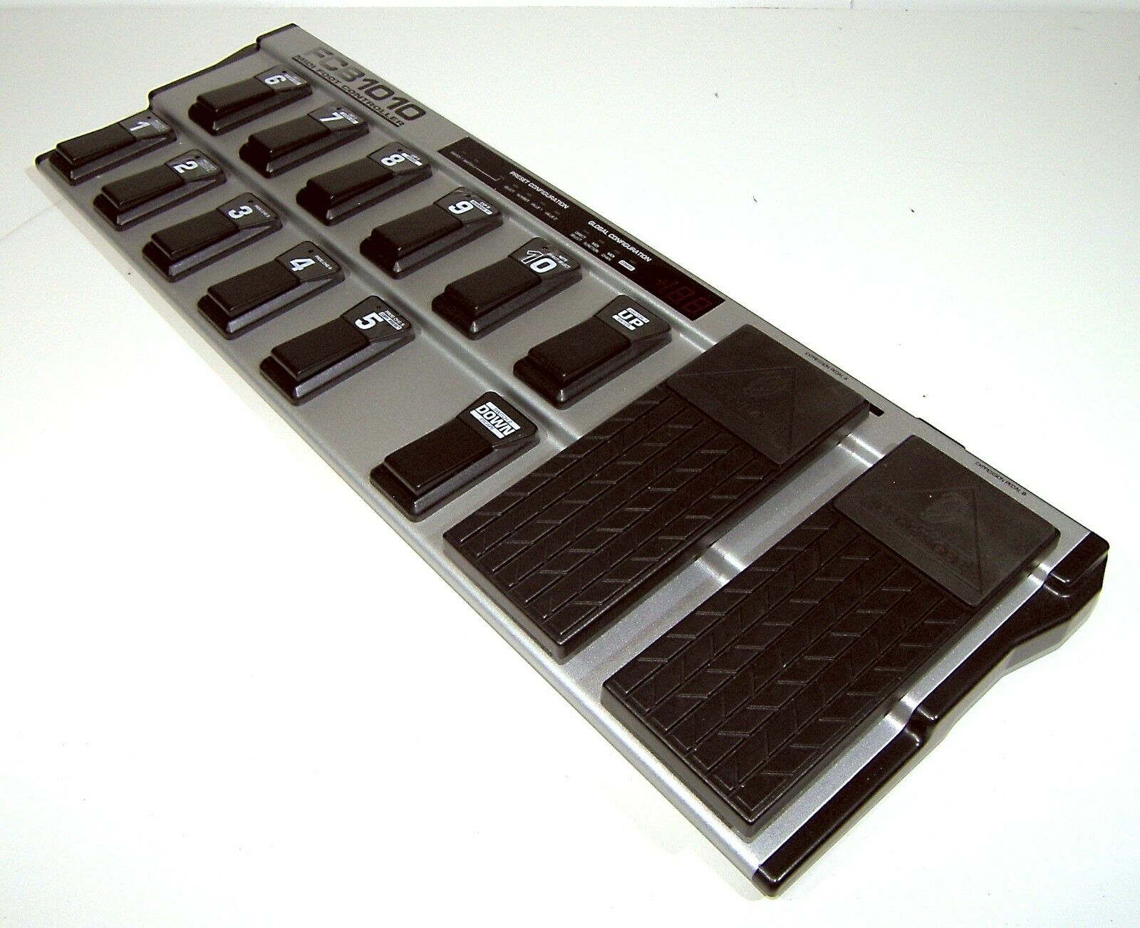 🔥【NEW in BOX】Behringer FCB1010 Ultra-Flexible MIDI Foot Controller💥GUARANTY - Fresh Stock Dated December 2025