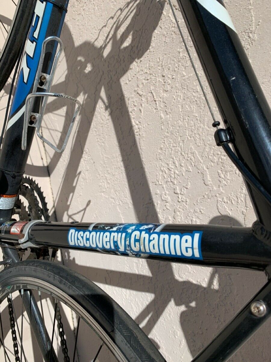 TREK BICYCLE AMD DISCOVERY CHANNEL **In-Store Pickup Only** (PSN021436) - Fresh Stock Dated January 2026