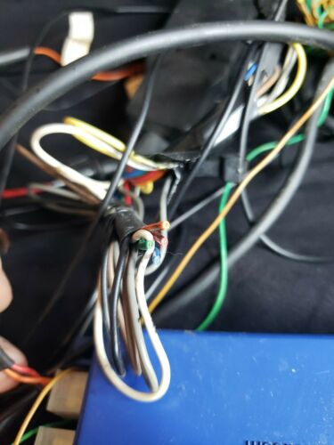 Parrot Blue Box Model CK3100 Handsfree Kit Bluetooth Module Control Parts Only - Fresh Stock Dated December 2025