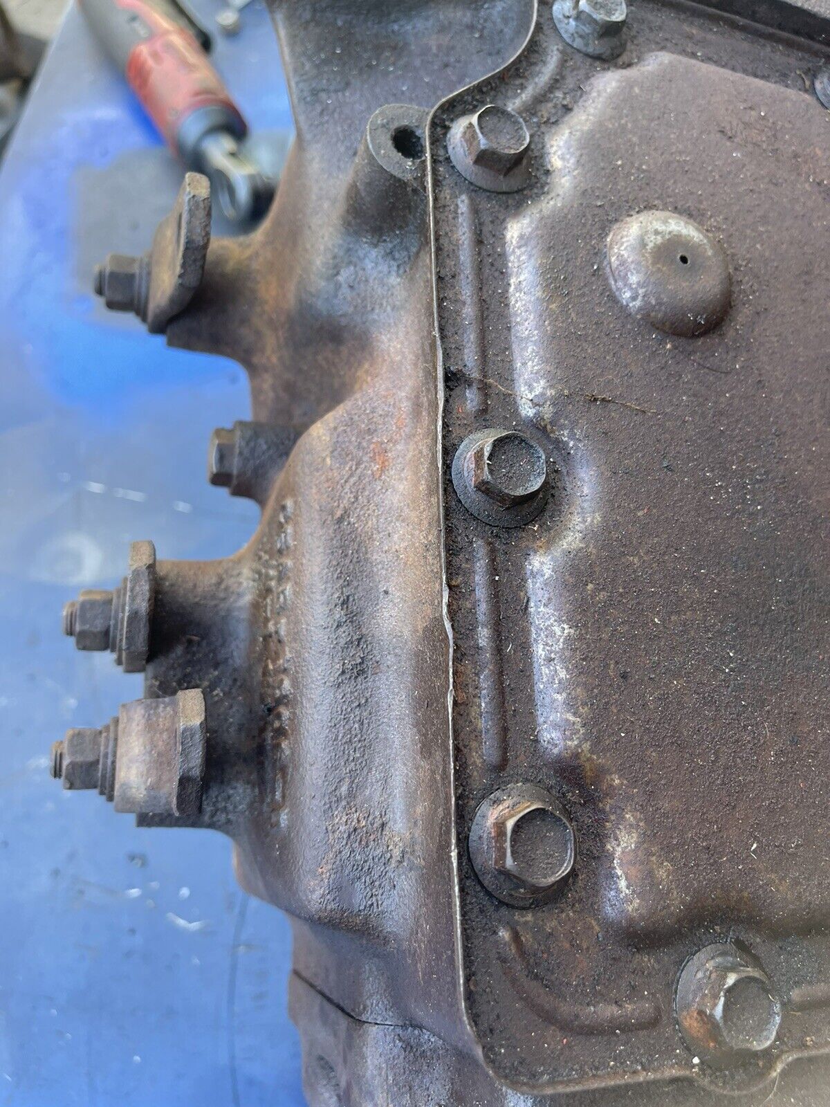 1965 FORD MUSTANG TOPLOADER WIDE RATIO 289 4Spd Transmission HEH-P 25spl - Fresh Stock Dated December 2025