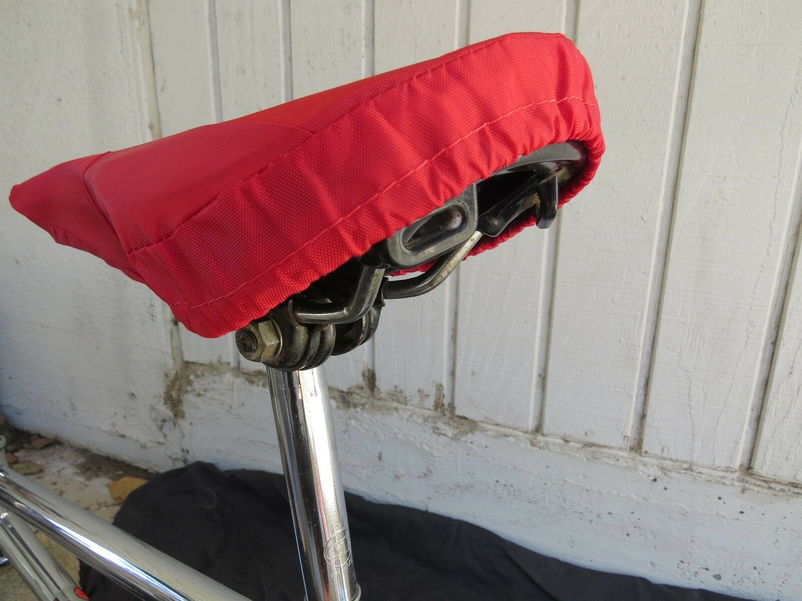 FLITE SCOTTS 1980S SEAT PAD RED COVER BMX CRUISER FREESTYLE RACING VINTAGE NOS - Fresh Stock Dated December 2025