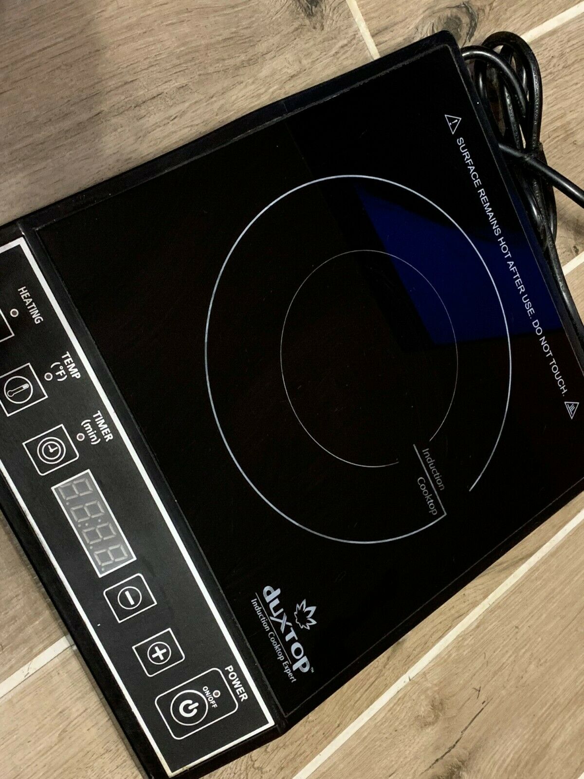 Duxtop 1800W Portable Induction Cooktop Countertop Burner, Black 9100MC/BT-M20B - Fresh Stock Dated February 2026