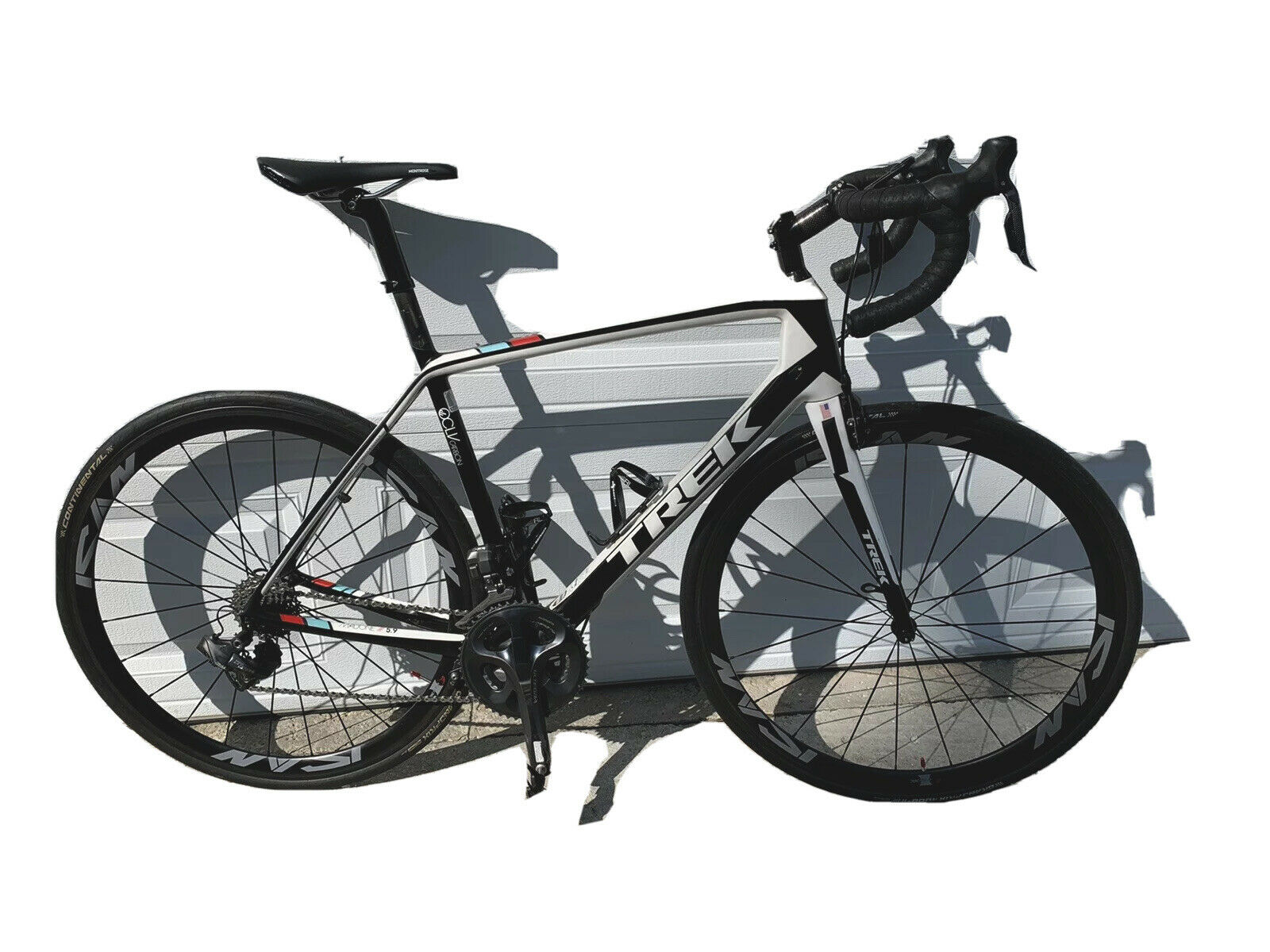 Trek Madone 5.9 Di2 56cm - Fresh Stock Dated January 2026